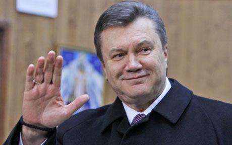 Nga sẽ không giao ông Yanukovych cho Ukraine ảnh 1